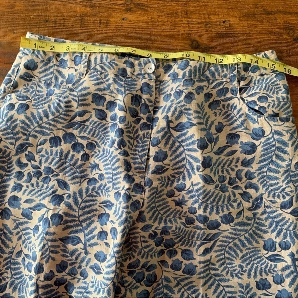 Charter Club Linen Cottagecore Blue Floral Cropped Pants Sz 10 - Picture 5 of 7